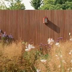 cosy insect hotel 18cm toscaans rood
